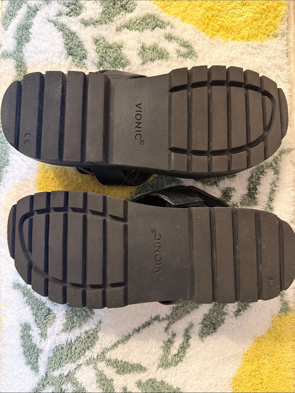 Vionic Black Women's Chunky Strap Platform Sandals - Picture 3 of 9